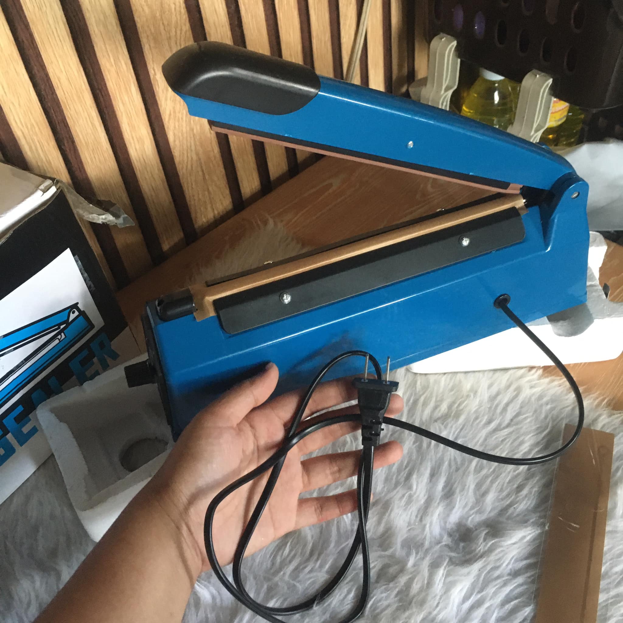 Zhejiang Tianyu Industry Co. Ltd.Supplier Factory Manufacturer Made and Sale Impulse Poly Bag Sealing Machine Plastic Body PFS-Series Manual Heat Sealer Zhejiang Tianyu Industry Co. Ltd.Supplier Factory Manufacturer Made and Sale Impulse Poly Bag Sealing Machine Plastic Body PFS-Series Manual Heat Sealer