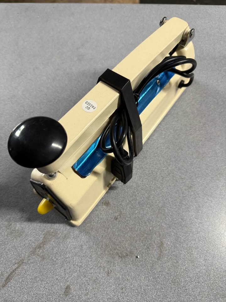 Zhejiang Tianyu Industry Co. ,Ltd Supplier Factory Manufacturer Make and Export Hand-Operated Impulse Sealer Iron Case FS-Series Handheld Plastic Bag Sealing Machine