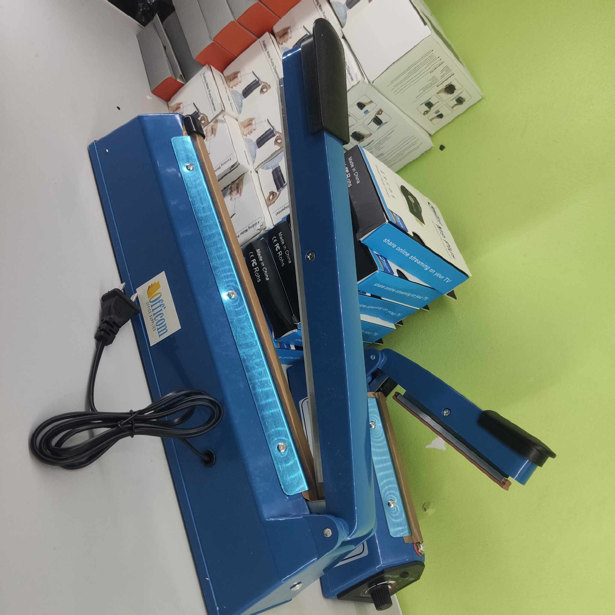 Zhejiang Tianyu Industry Co., Ltd.Supplier Factory Manufacturer Make and Export Manual Heat Plastic Bag Sealer Plastic Body PFS-Series Hand Operated Sealing Machine