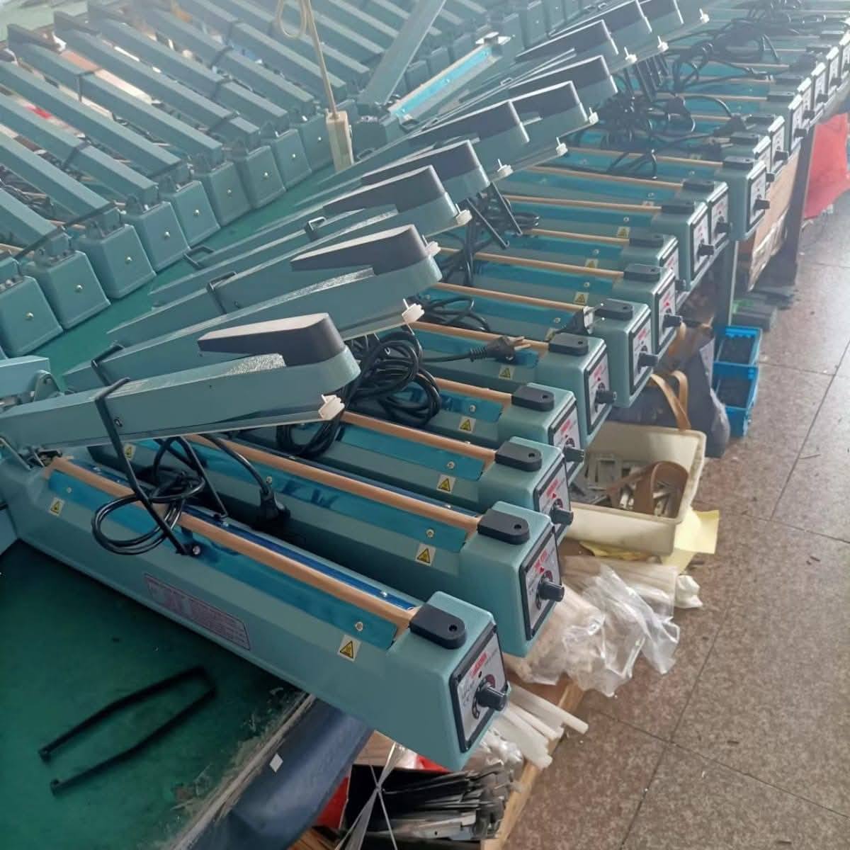Zhejiang Tianyu Industry Co. Ltd. Supplier Factory Manufacturer Exporting Hand Operated Impulse Heat Sealer Iron Casing FS-Series Manual Sealing Machine